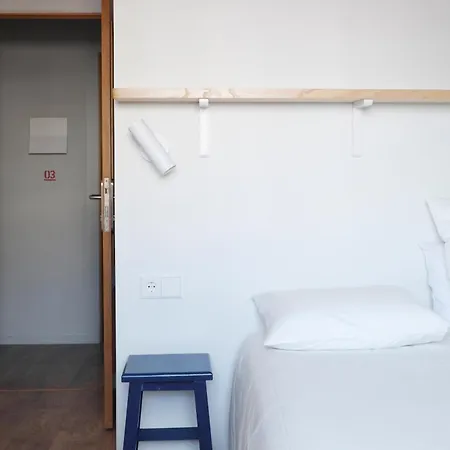 拉尔艾特兰提卡旅馆 招待所